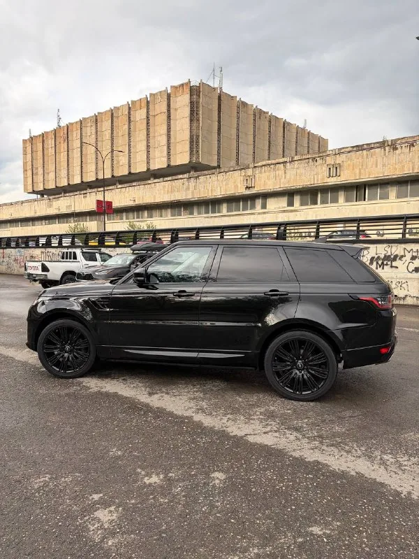 Land Rover Range Rover Sport 4