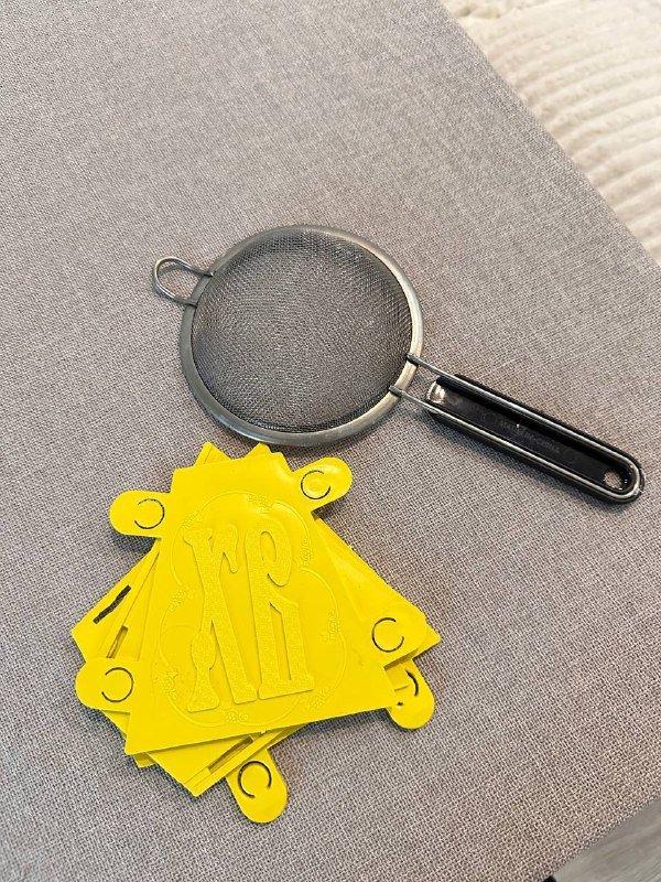 Вафельница, миксер, кухонные весы, электроштопор, сито, блендер Redmond 8