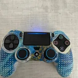 PlayStation 4 500GB с двумя джойстиками 4
