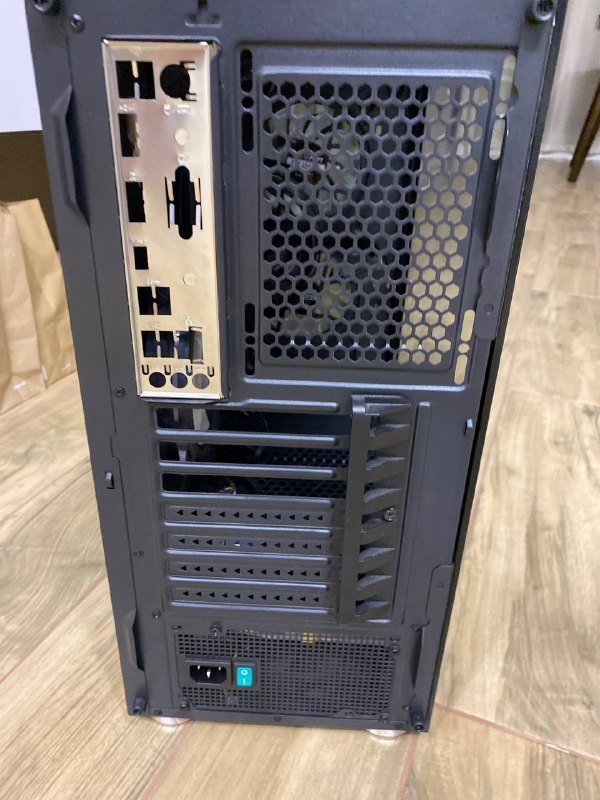 Корпус с LED вентиляторами и блоком питания DeepCool 2