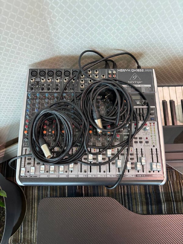 Микшерный пульт Behringer QX1832, Цифровое пианино ORLA PF100, Игровой стол Gaming Table Jusk, Комплект The box CL 106/112MKII Basis Bundle