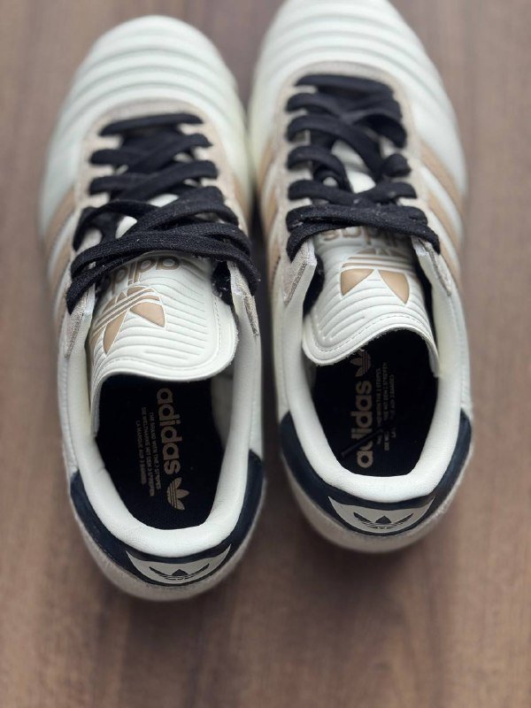 Женские кроссовки Adidas Samba 3