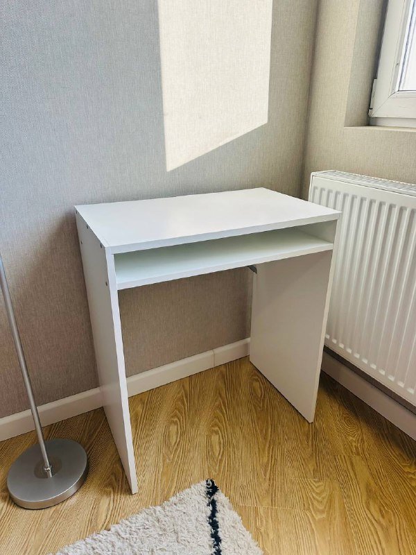 Стол письменный