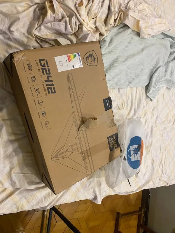 MSI G2412 игровой монитор 1
