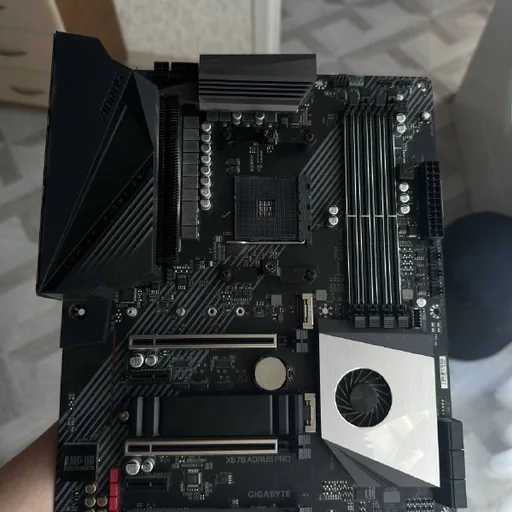 Gigabyte X570 AORUS PRO материнская плата