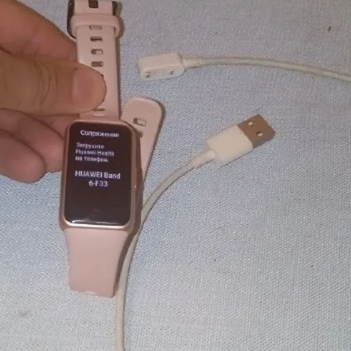 Фитнес-браслет Huawei Band 6