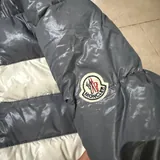 Пуховик Moncler, размер M 2