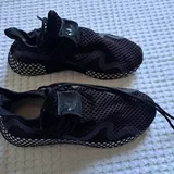 Кроссовки adidas Deerupt S 4