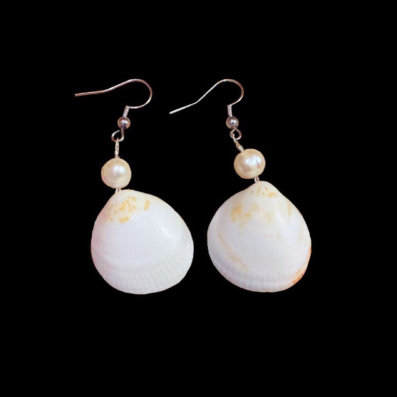 Сережки из морских ракушек ручной работы