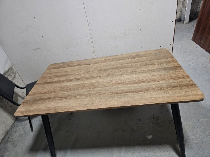 Кухенный стол 2