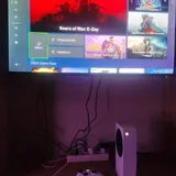 Xbox Series S 512 GB с двумя геймпадами 4