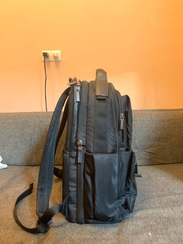 Рюкзак Samsonite премиум с встроенным зарядным кабелем 2