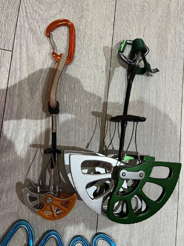 Снаряжение для скалолазания и альпинизма 3