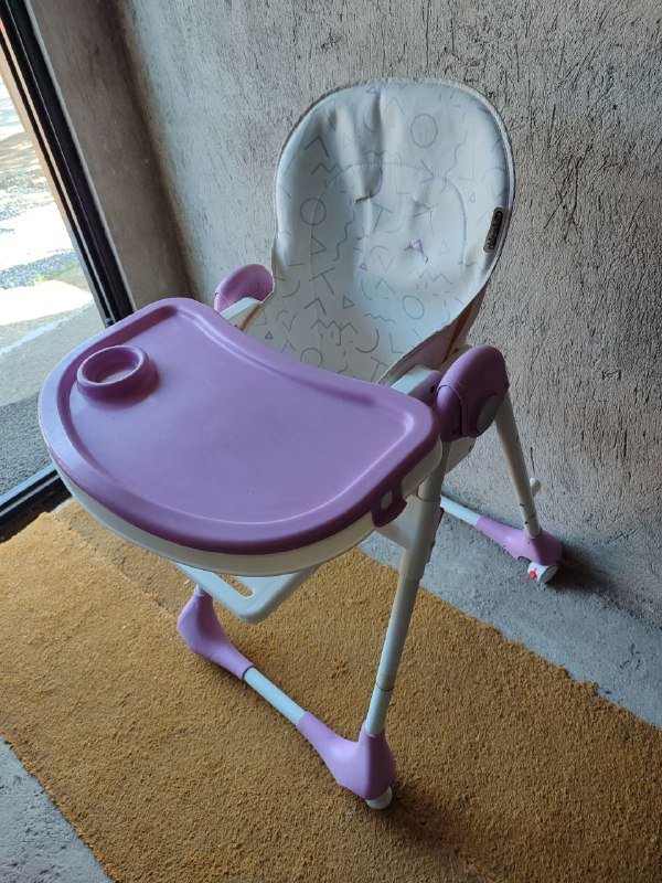 Детский стульчик для кормления Chipolino 2