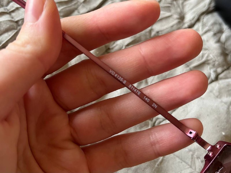 Зеркальные очки Vogue, лоферы Charles&Keith 3