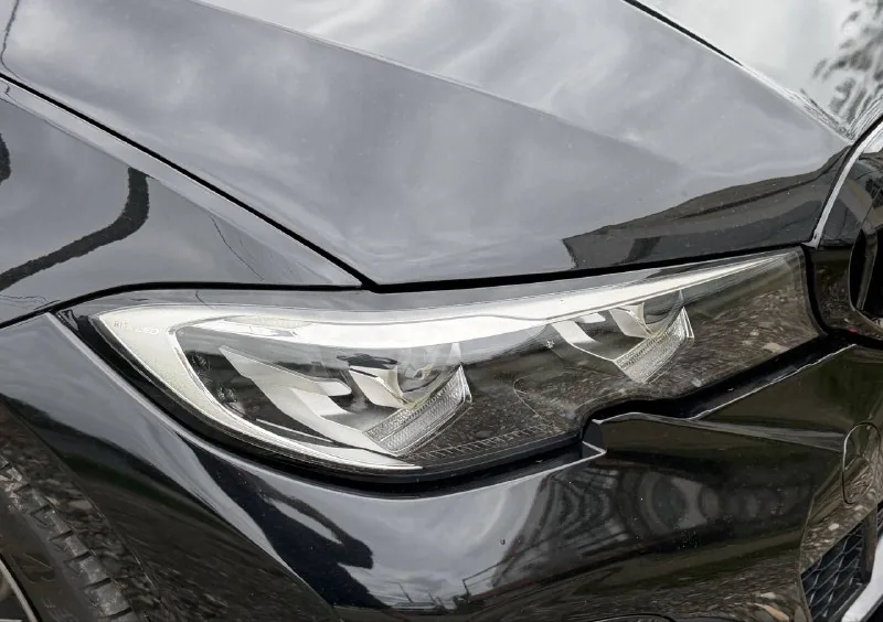 Оригинальная фара на BMW G20