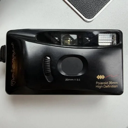 Фотокамера Polaroid 35mm