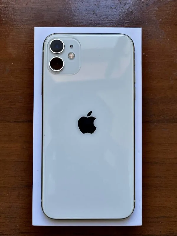 iPhone 11 128 GB 1