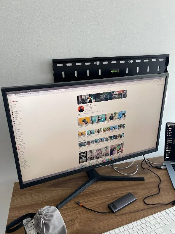 Монитор Samsung 31,5” 4К 1
