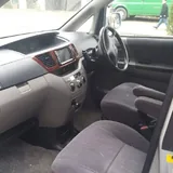 Toyota Noah 2004 3