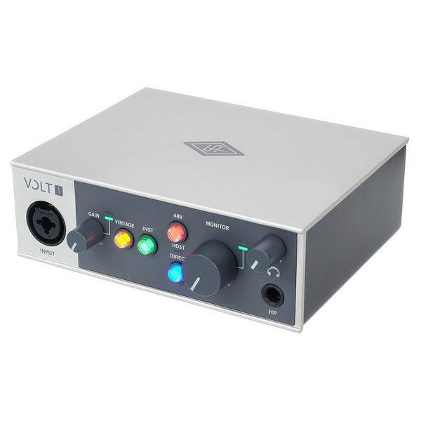 Dynaudio BM5 mkIII студийные мониторы, Universal Audio Volt 1 аудиоинтерфейс 4