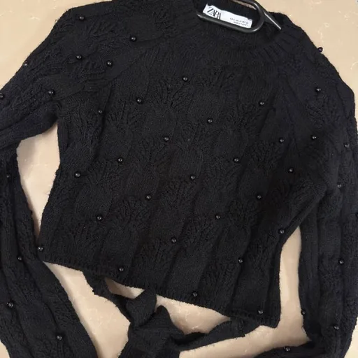 Zara outfit: sweater and skirt