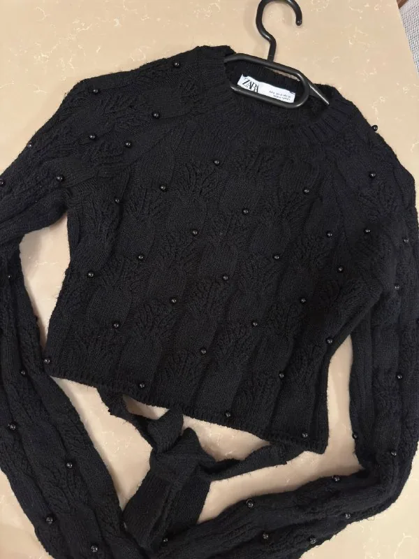 Костюм Zara: кофта и юбка 1