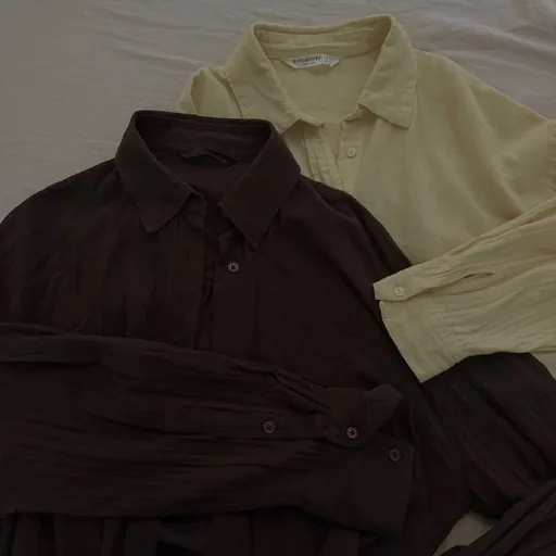 Женские рубашки Stradivarius и Zara