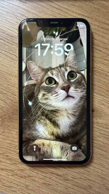 iPhone 11 128 ГБ 1