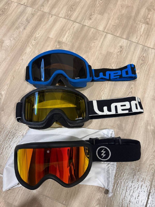 Горнолыжные шлемы GIRO, Glissade и маски Wedze, Electric Charger 7