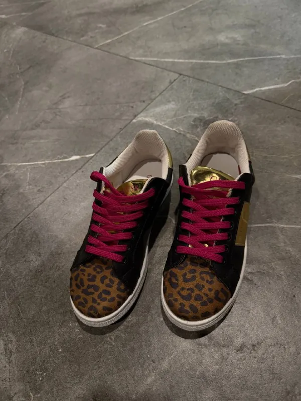 Кроссовки Guess 1