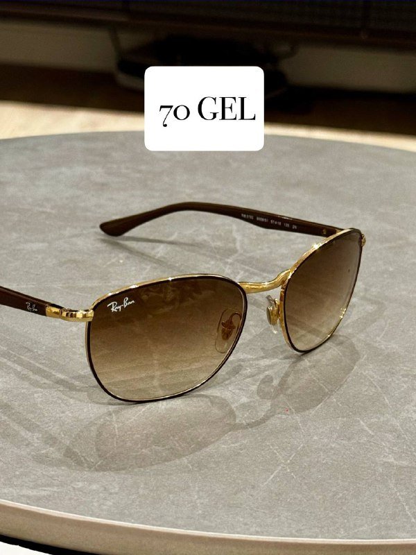 Парфюм Zarkoperfume, Масло для волос Fable&Mane, Очки Ray Ban 3