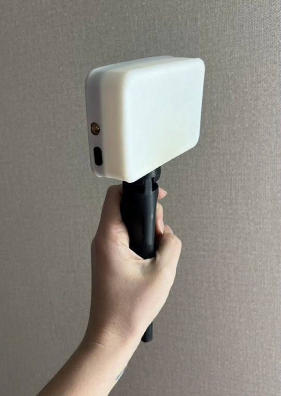 Портативный видео свет Yongnuo с мини штативом 4