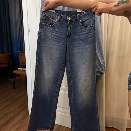 Женские джинсы Stradivarius 36 размера
