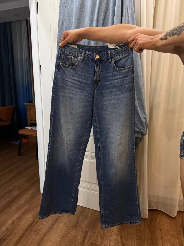 Женские джинсы Stradivarius 36 размера 1