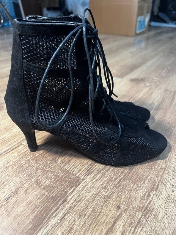 Туфли для high heels, две пары, размер 38 7