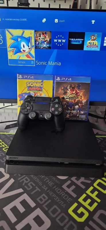 PS4 Slim 1 ТБ 3