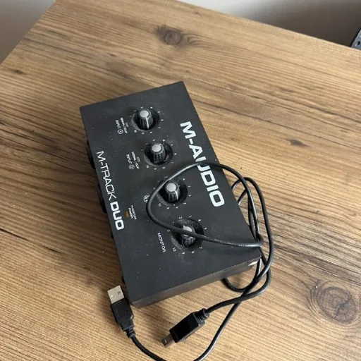 Аудиоинтерфейс M-Audio M-Track Duo