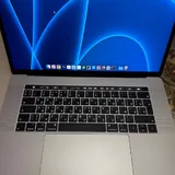 MacBook Pro 15 2018 2