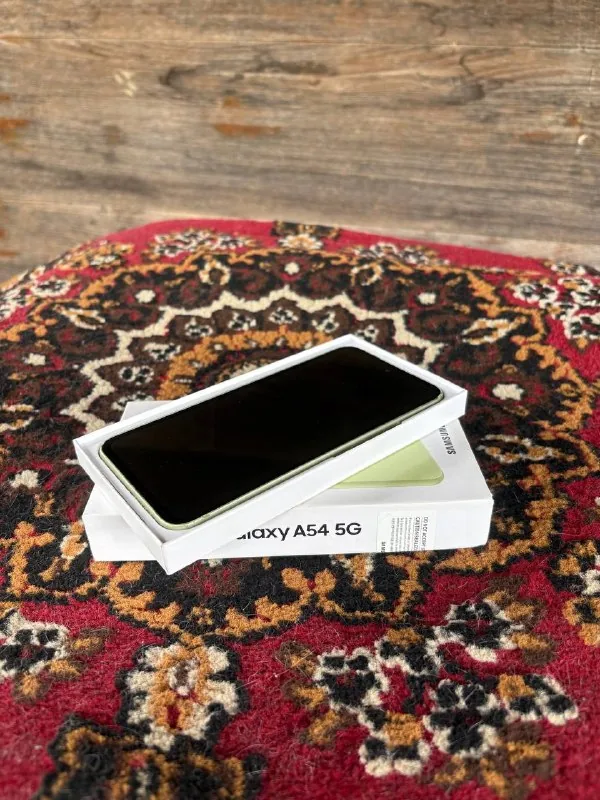 Samsung Galaxy A54 1