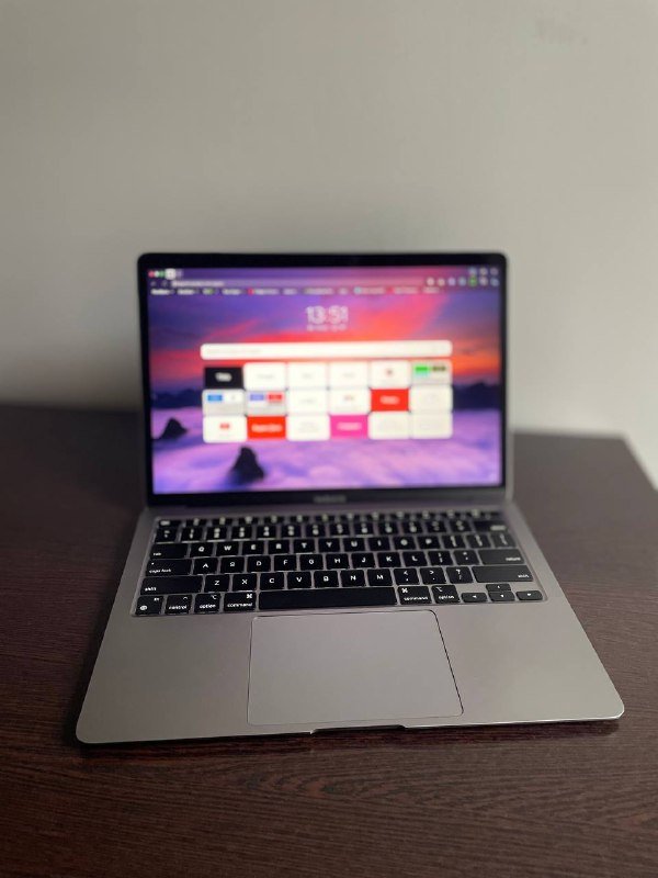 Macbook Air 13 M1 8/256 8