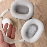 Apple Watch Ultra 2, AirPods Max USB-C 8