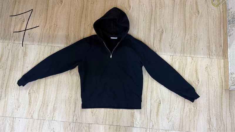 Спортивный костюм AX, жилетки Zara, спортивный костюм Nike, кожаная куртка Bershka, джинсы HM, джинсы LCW, спортивная кофта Zara, кофты LA California и LCW, спортивные штаны demix 5