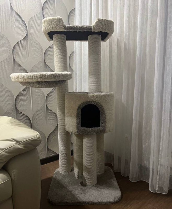 Когтеточка и домик для кошек с лежанкой и гамаком