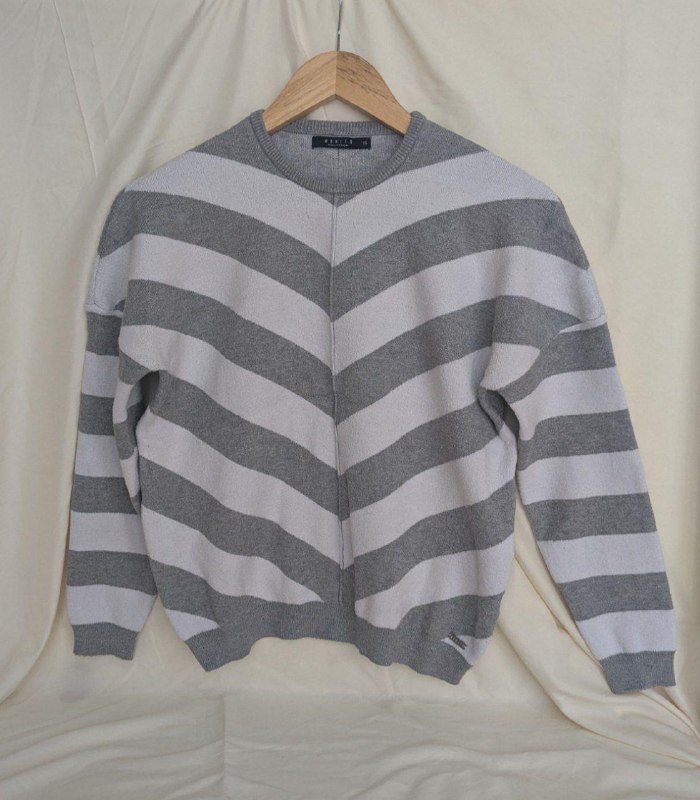 Женская одежда: ремешки, свитеры, кофты, футболки, рубашки 4