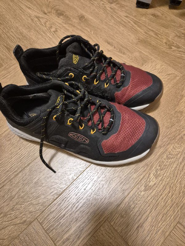 Зимние ботинки keen