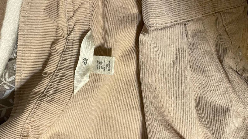 Топы SHEIN, джинсовая юбка XS, рубашка H&M XS, штаны 42 рр 7