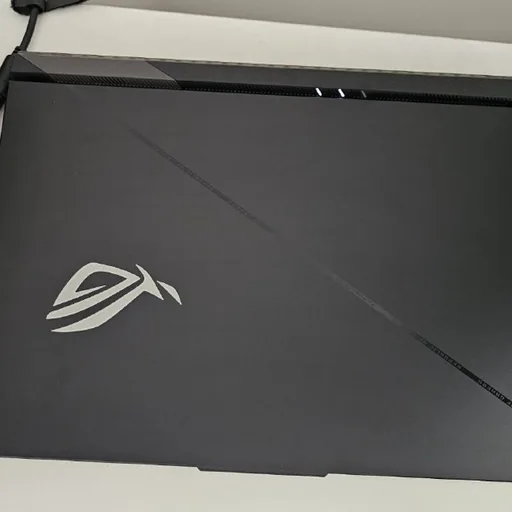 ASUS ROG Strix Scar 18 игровой ноутбук