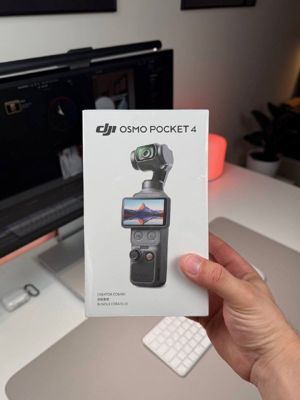 DJI Osmo Pocket 4 Creator Combo