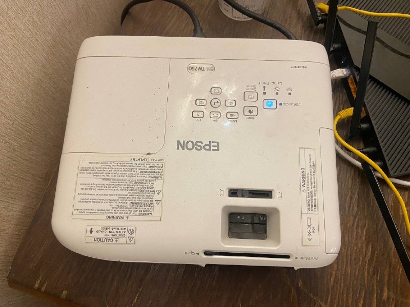 Проектор EPSON 2